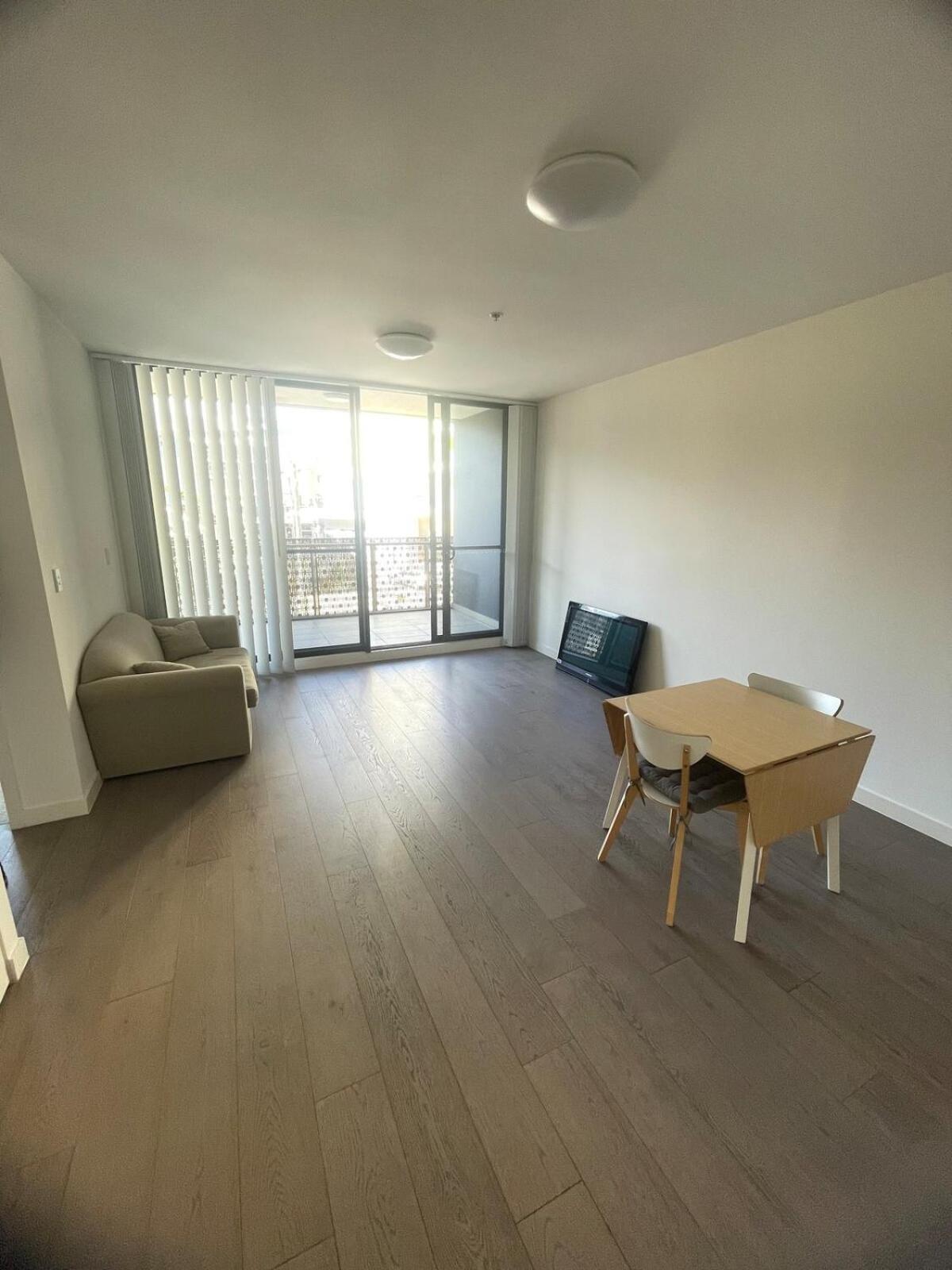Luxury 2 Bed 2 Baths - Hurstville Apartment *
